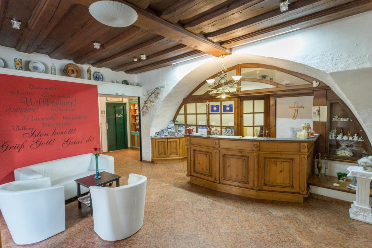 Hotel Neuwirt Mauterndorf  Exterior photo